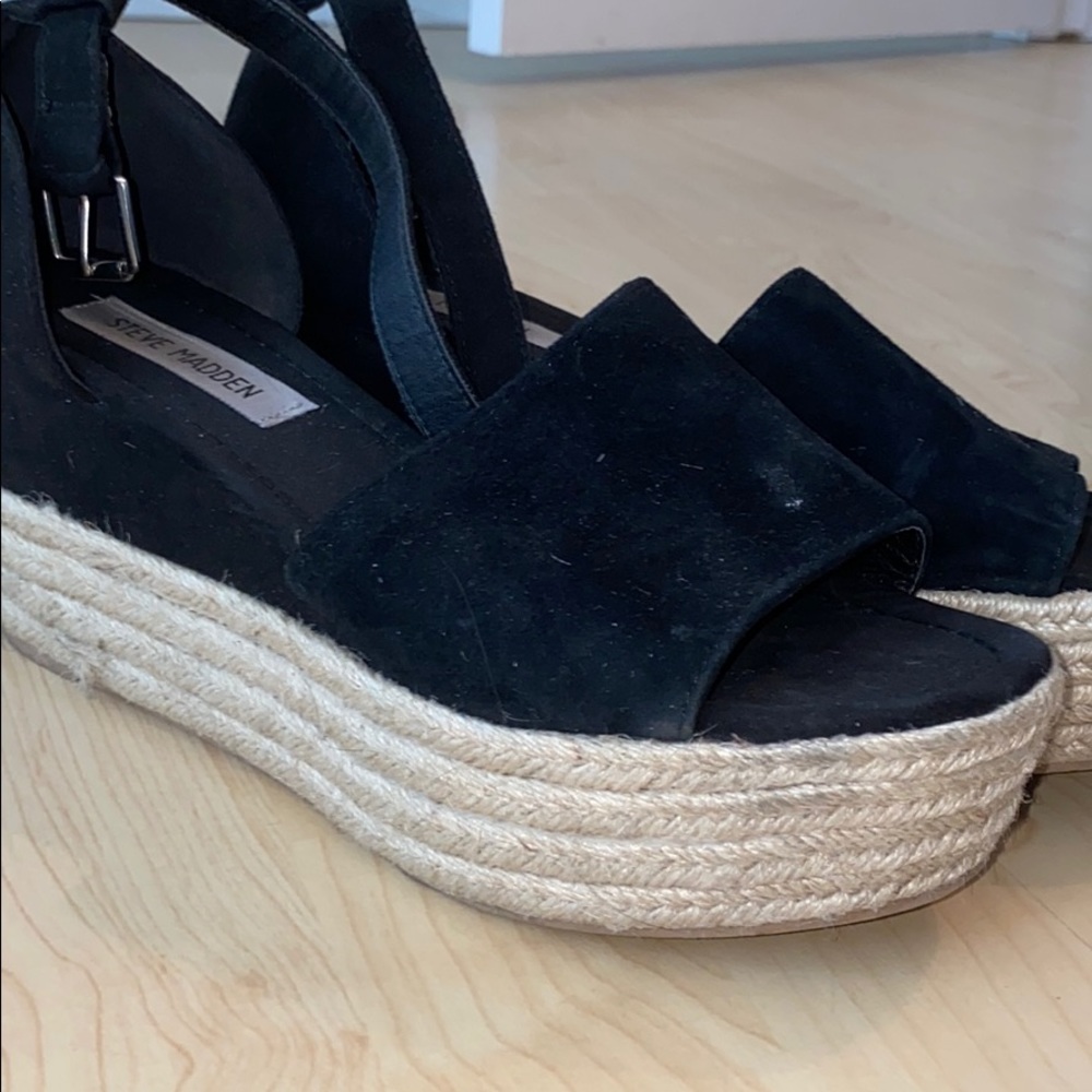 Steve Madden platform sandals